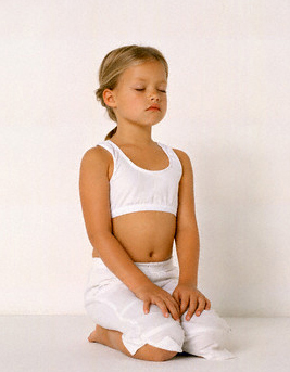 欢乐儿童瑜伽 促进身体成长(2)